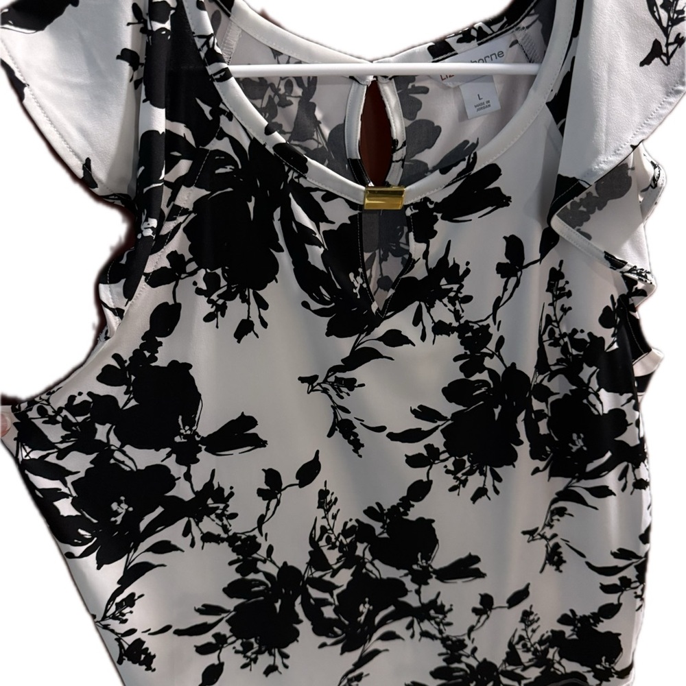 Liz Claiborne Black and White Floral Blouse